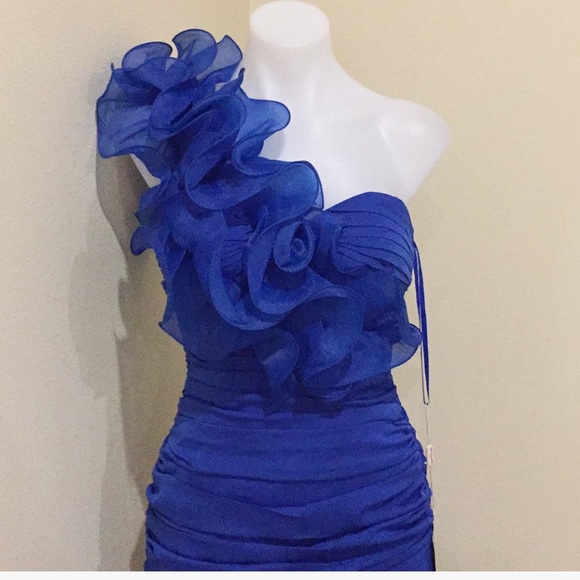 Cinderella Dresses & Skirts - NWT Cinderella blue ruffle rouched dress gown